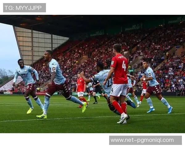 布拉福德与福利特的激烈对决揭示英乙联赛的竞争魅力与球队实力较量